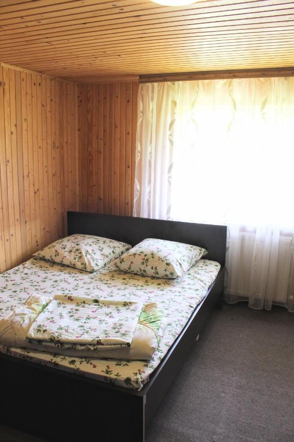 Гостьовий Дім "У Ані" Yablunytsya Ngoại thất bức ảnh